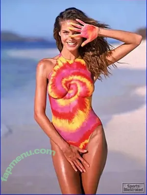 Body Painted Celebs. / bodypaintqueen nude photo #0018