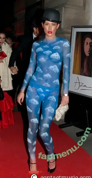 Body Painted Celebs. / bodypaintqueen nude photo #0042