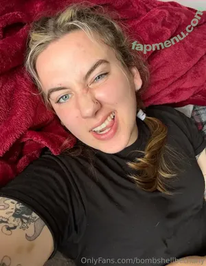  nude photo #0001