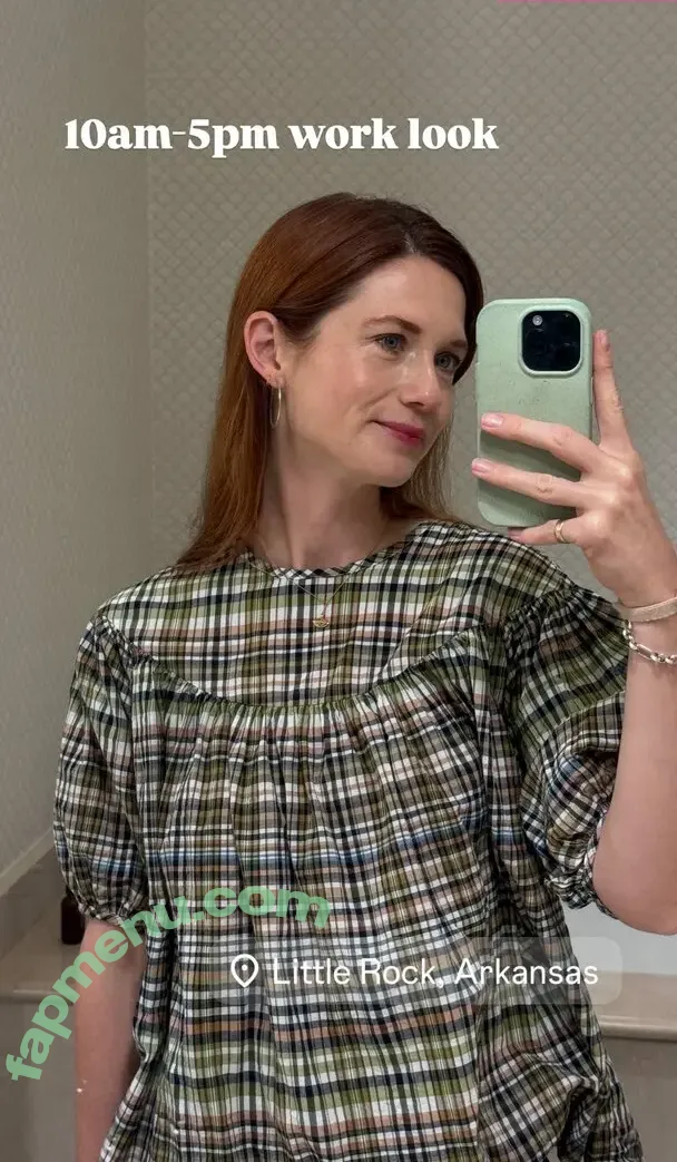 Bonnie Wright nude photo #0223 (thisisbwright)