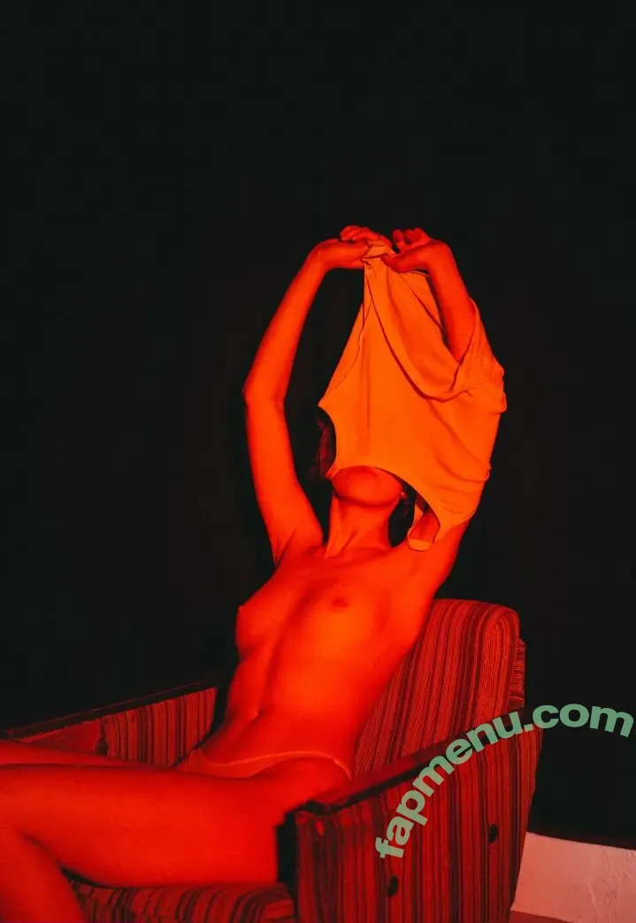 Bornin60s nude photo #0004 (Bornin60s)