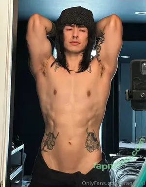  nude photo #0002