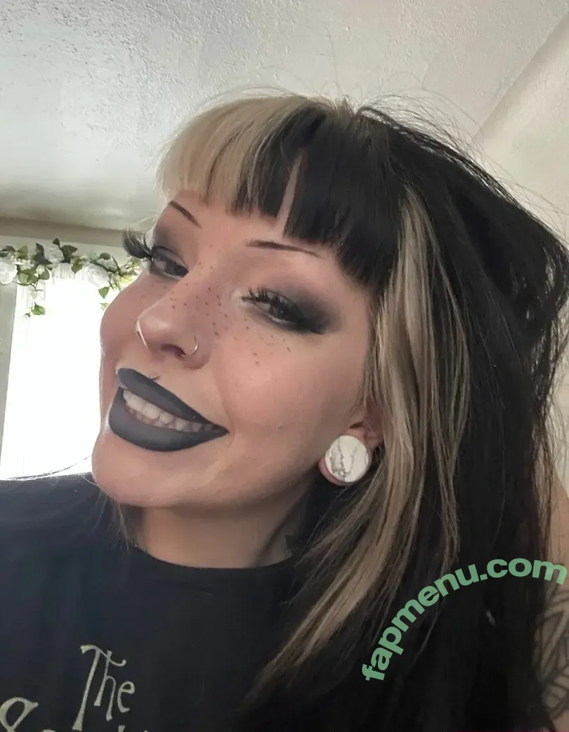Brattykayla666 nude photo #0008 (Brattykayla666)