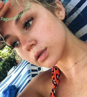 Brec Bassinger / brec_bassinger / brecbassinger nude photo #0540