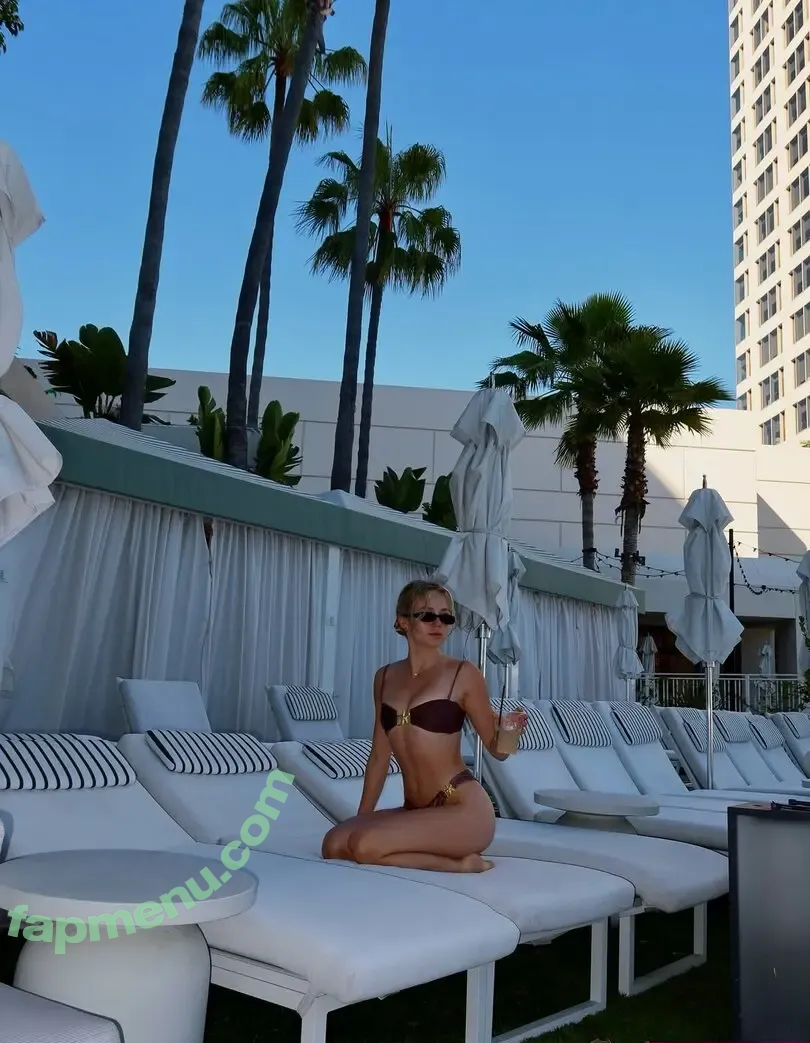 Brec Bassinger nude photo #0504 (brecbassinger)