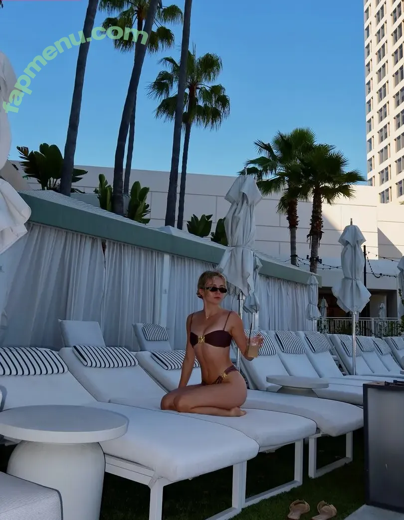 Brec Bassinger nude photo #0505 (brecbassinger)
