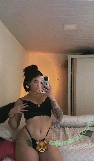  nude photo #0004
