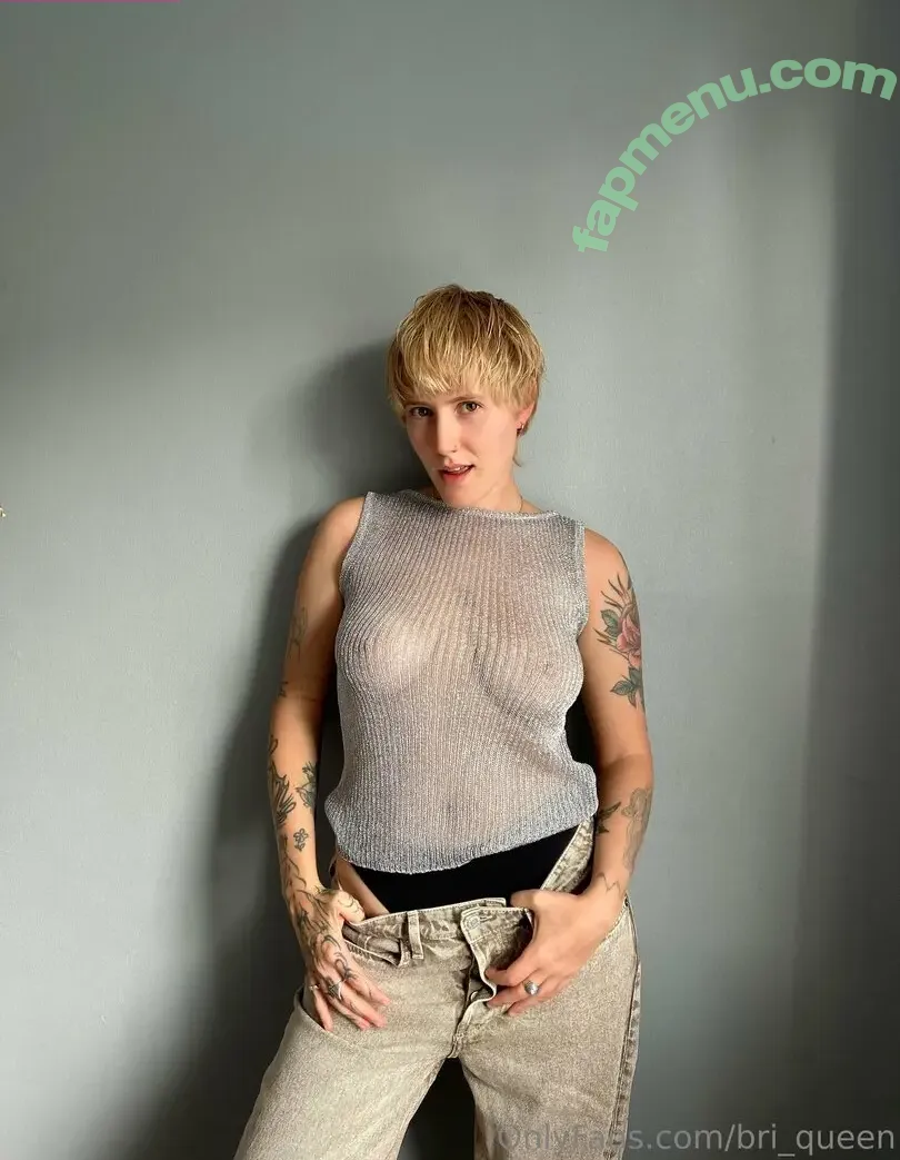 bri_queen nude photo #0039 (bri_brii23)