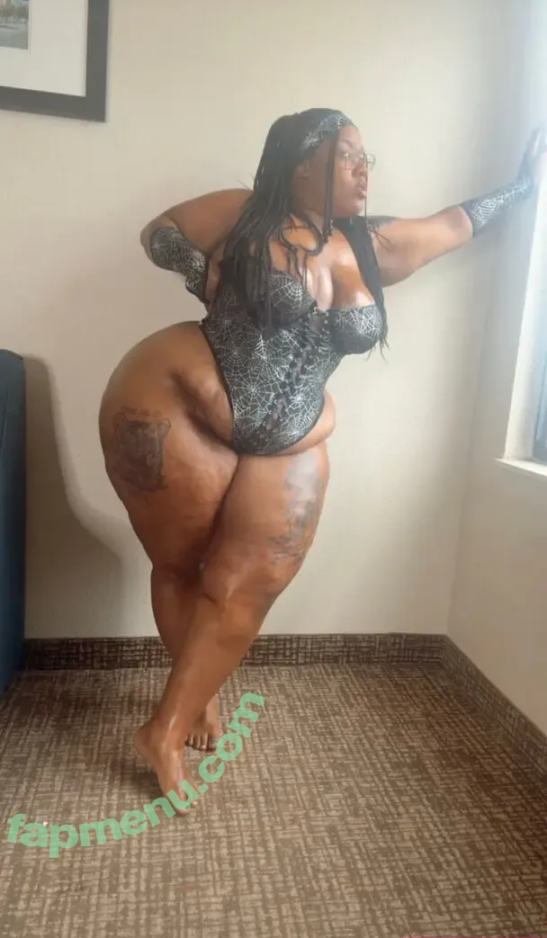 Brianna Willis nude photo #0004 (b_riannawillis / beautifuljudy23 / queenjudy23)