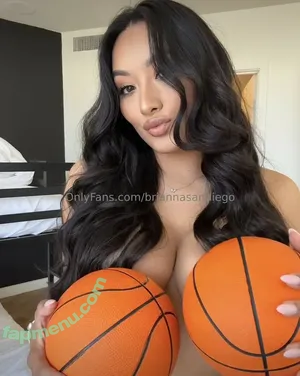 briannasandiego / Brianna Orendain / bsandiego nude photo #0008