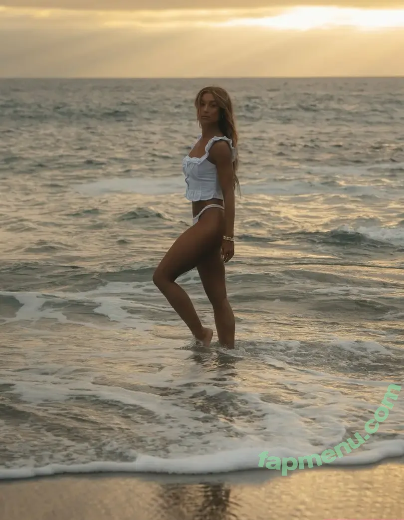 Briar Nolet nude photo #0012 (briarnolet / briarxpatch)