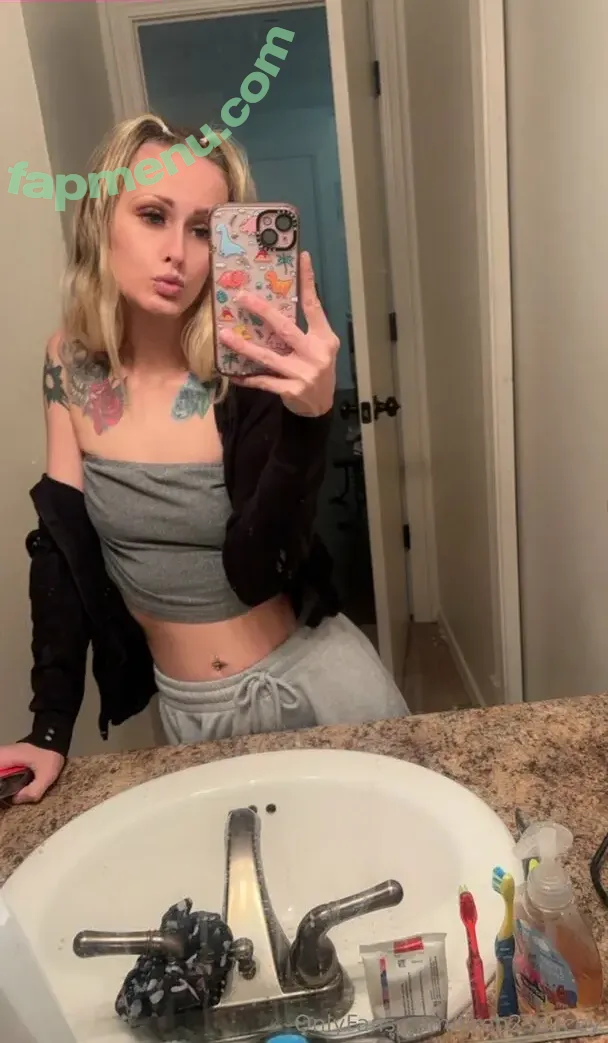brib2saucey nude photo #0007 (brib2saucey)