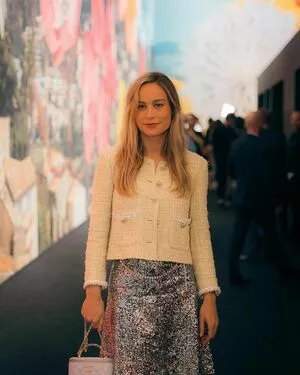 Brie Larson / brielarson nude photo #0379