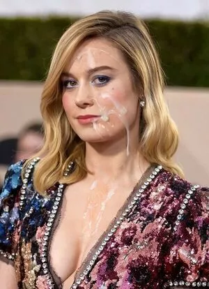 Brie Larson / brielarson nude photo #0386