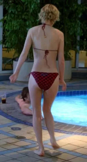 Brie Larson / brielarson nude photo #0397