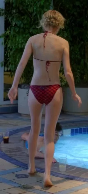 Brie Larson / brielarson nude photo #0406