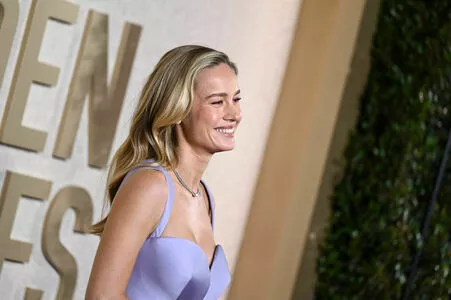 Brie Larson / brielarson nude photo #0527