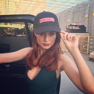 Brie Larson / brielarson nude photo #1186