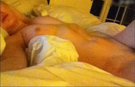 Brie Larson / brielarson nude photo #1225