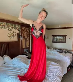 Brie Larson / brielarson nude photo #1317