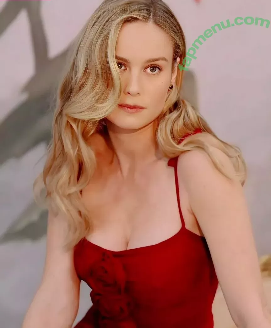 Brie Larson nude photo #1268 (brielarson)