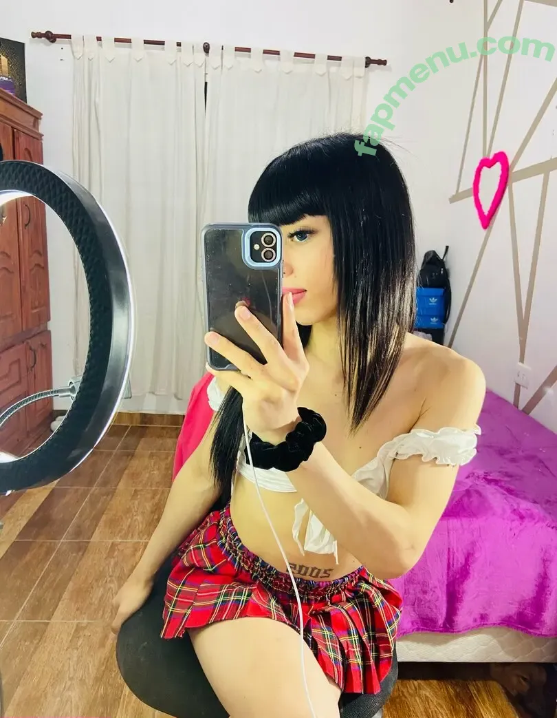 brisa.shine nude photo #0019 (bria.shine)