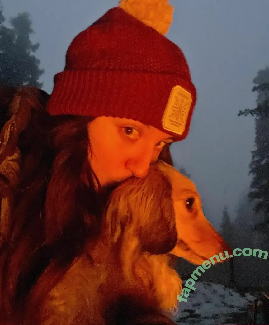 Brizzy Voices nude photo #0067 (Anna Brisbin / brizzysee / brizzyvoices)