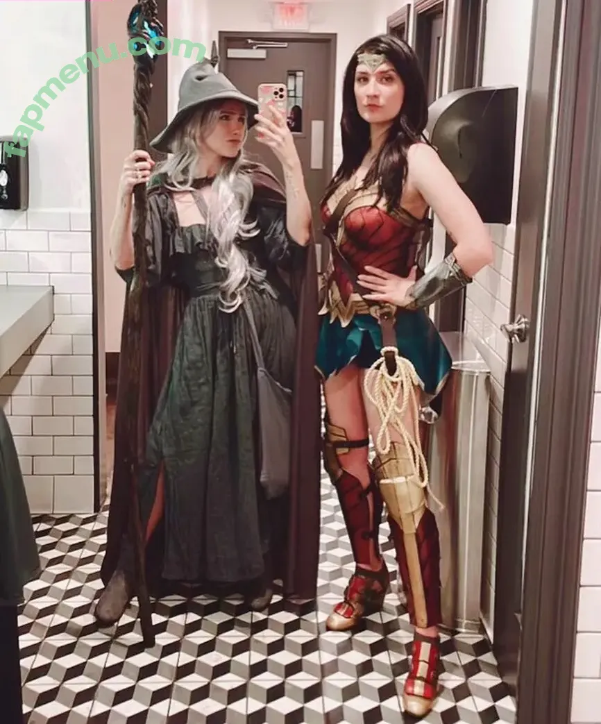 Brizzy Voices nude photo #0077 (Anna Brisbin / brizzysee / brizzyvoices)
