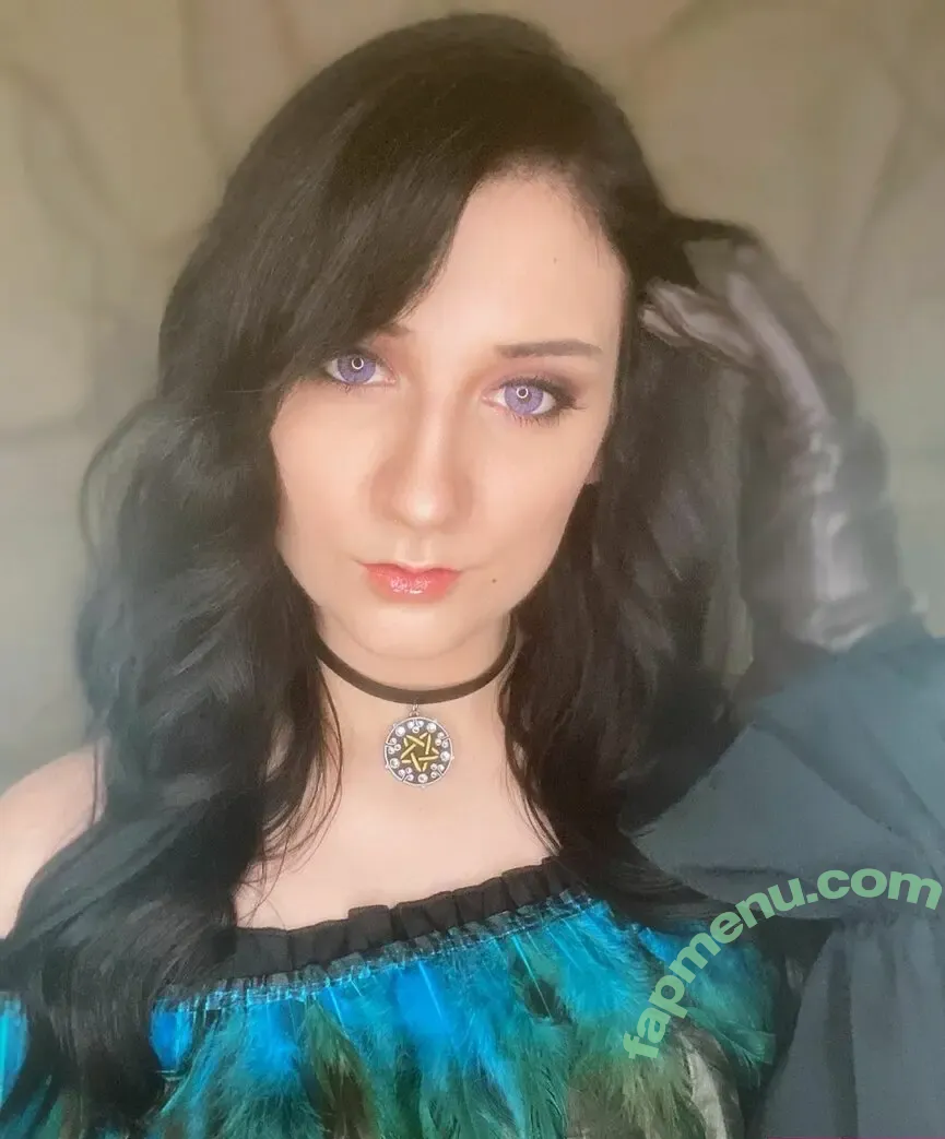 Brizzy Voices nude photo #0079 (Anna Brisbin / brizzysee / brizzyvoices)