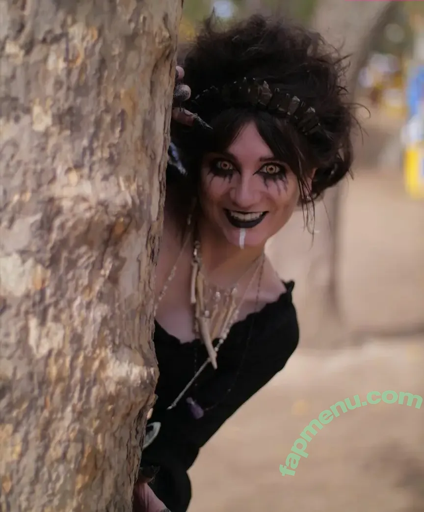 Brizzy Voices nude photo #0098 (Anna Brisbin / brizzysee / brizzyvoices)