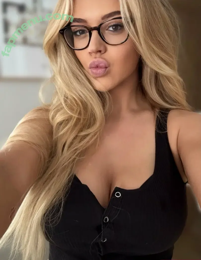 broke4blake nude photo #0006 (_brookblake_13 / footgoddessblake)