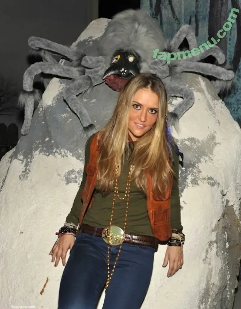 Brooke Mueller nude photo #0019 (Brooke Mueller)