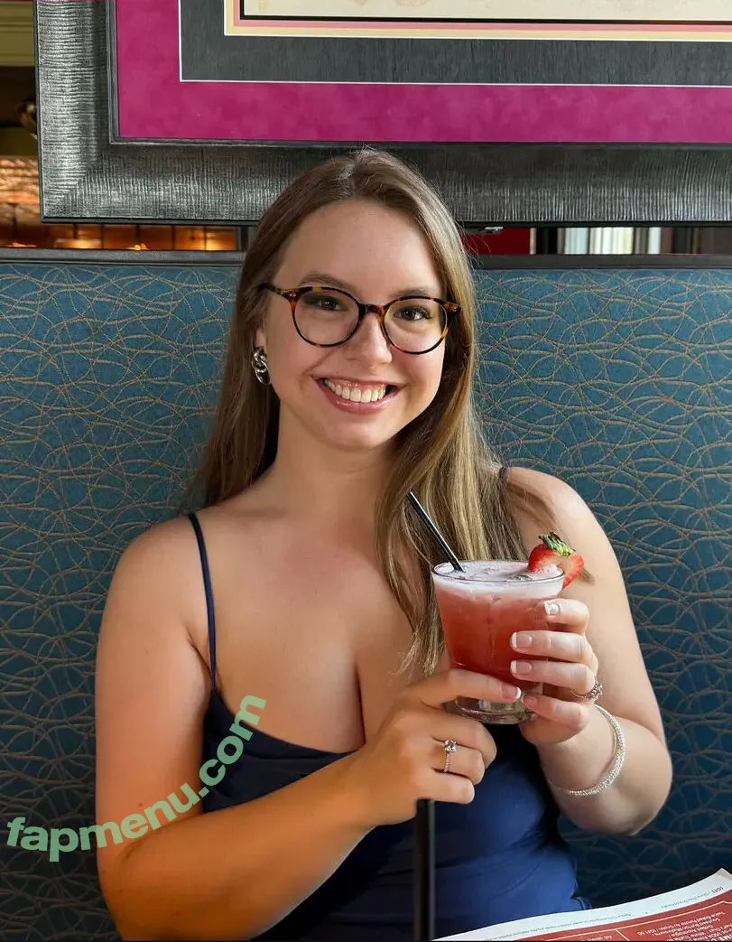 brookee_tracy nude photo #0001 (thatonegirlnxtdoor)