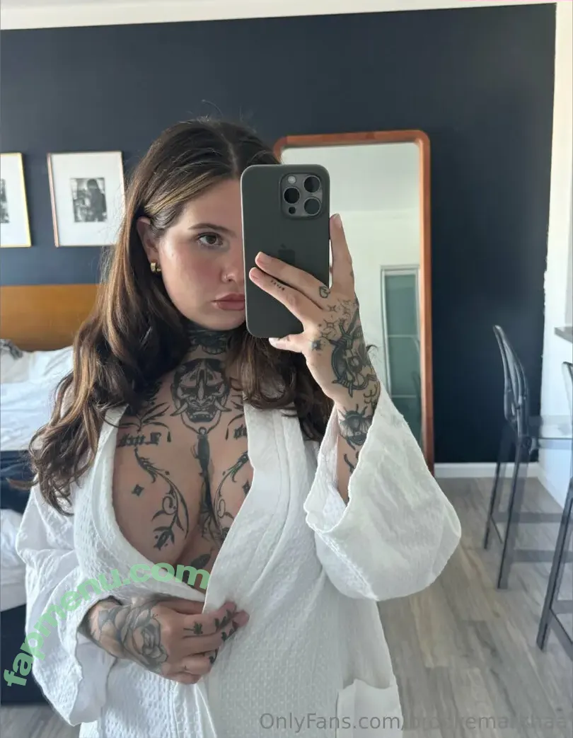 brookemarkhaa nude photo #0020 (bmarkhaa)