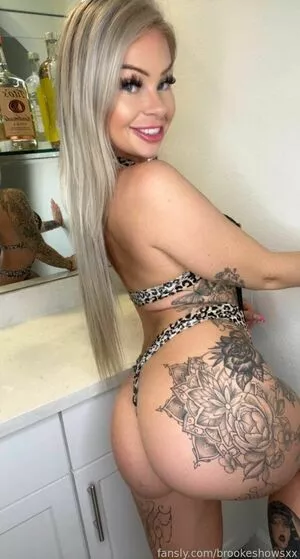 brookeshowsxx nude photo #4007