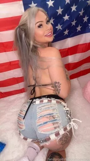 brookeshowsxx nude photo #4348