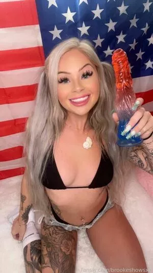 brookeshowsxx nude photo #4350