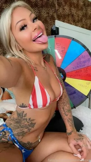 brookeshowsxx nude photo #4366
