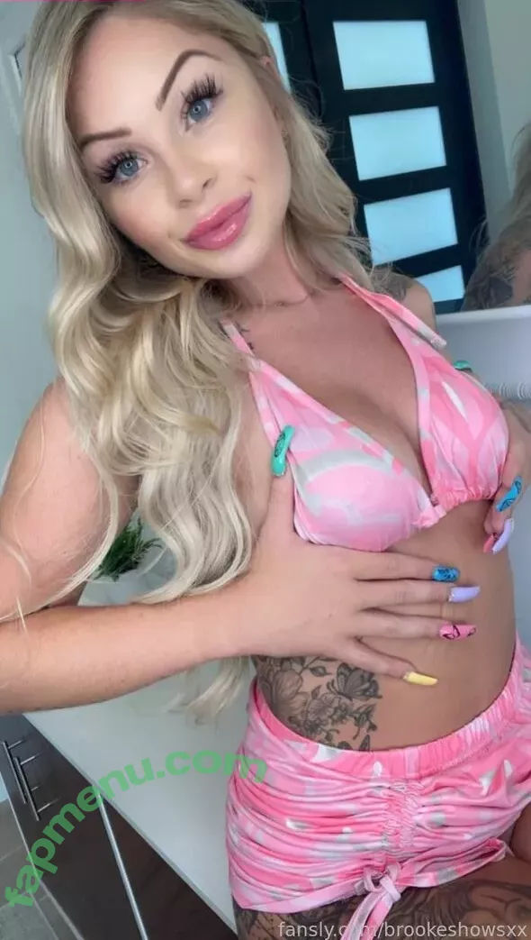 brookeshowsxx nude photo #4214 (brookeshowsxx)