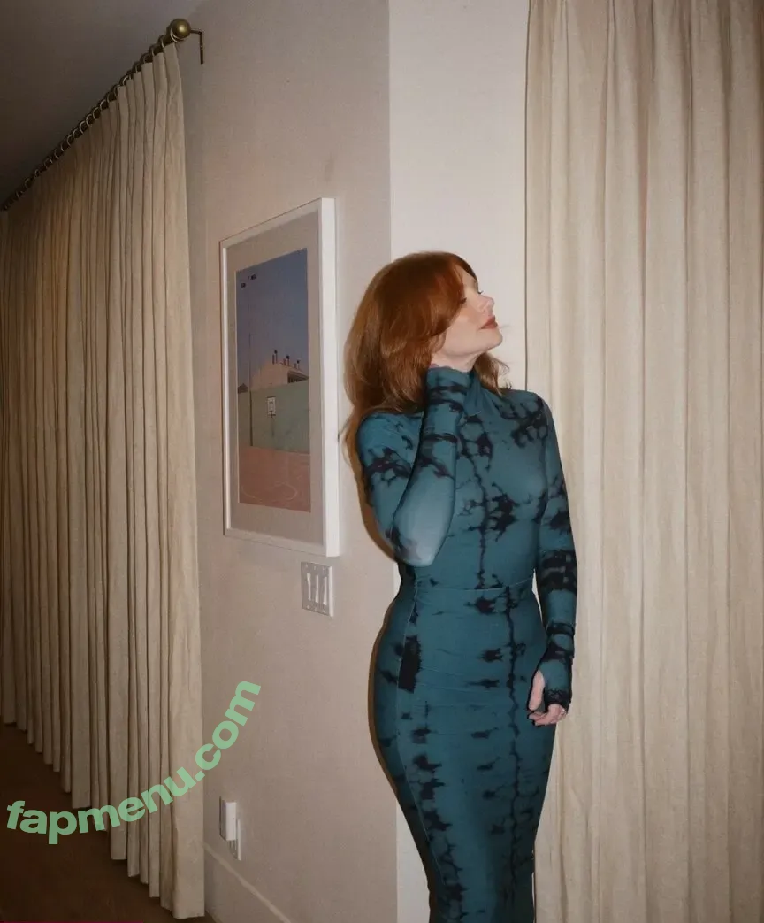 Bryce Dallas Howard nude photo #0976 (brycedhoward)