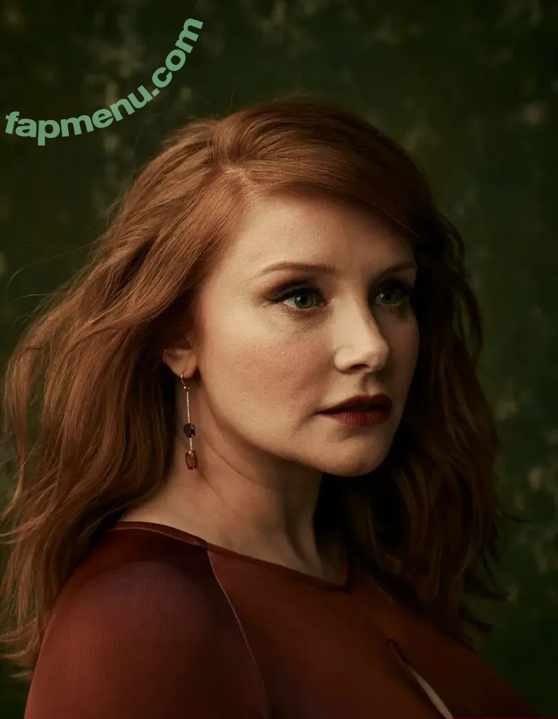 Bryce Dallas Howard nude photo #0987 (brycedhoward)