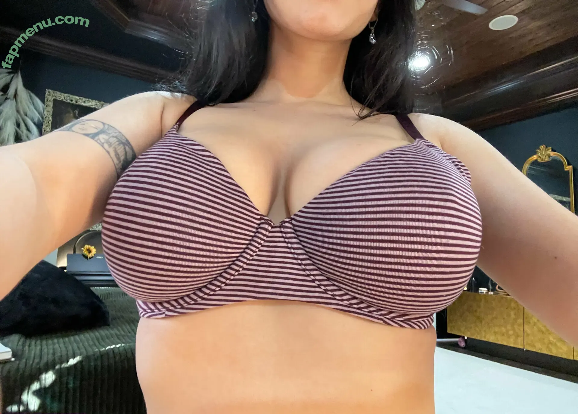 btgefree nude photo #0019 (thefreebieguy)