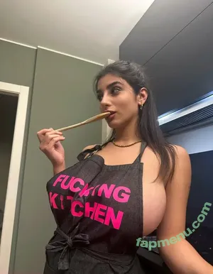  nude photo #0001