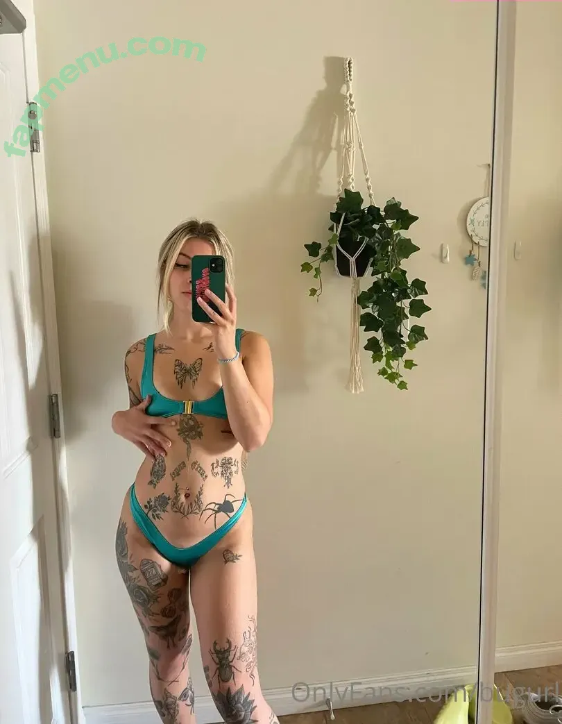 bugurl nude photo #0039 (_bugurl_)