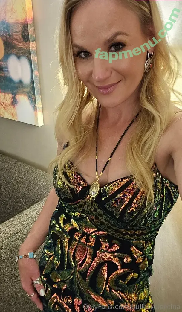 bulletvalentina nude photo #0084 (bulletvalentina)