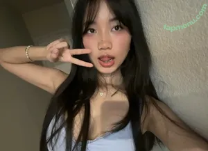 bunibuniyu / bbuni nude photo #0051