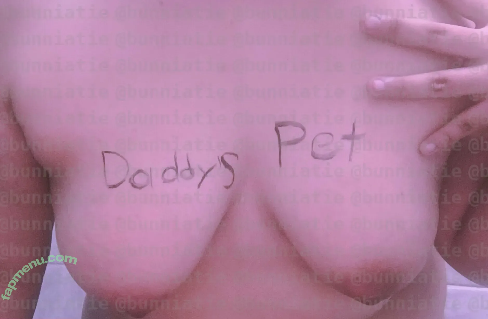 bunniatie nude photo #0003 (bunniatie)