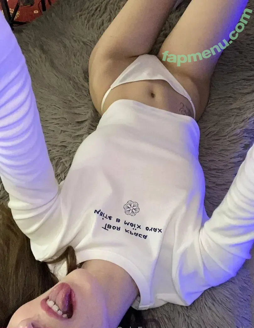 bunnieisabella nude photo #0024 (reel)