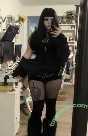 Bunnnibbi / Thicc Big Booty Goth / bunnibbi nude photo #0035