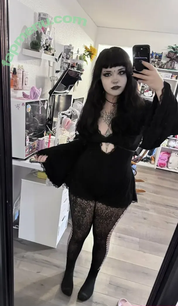 Bunnnibbi nude photo #0030 (Thicc Big Booty Goth / bunnibbi)